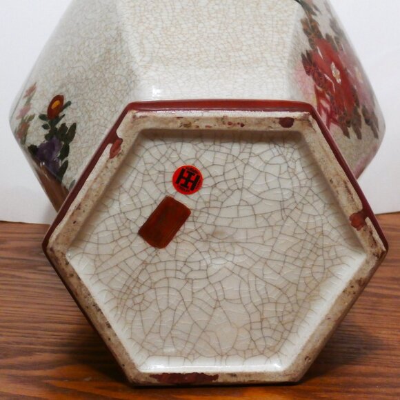 VINTAGE FLORAL HEYGILL IMPORTS JAPAN HANDPAINTED 12" VASE Approximately 12" H - Picture 7 of 9